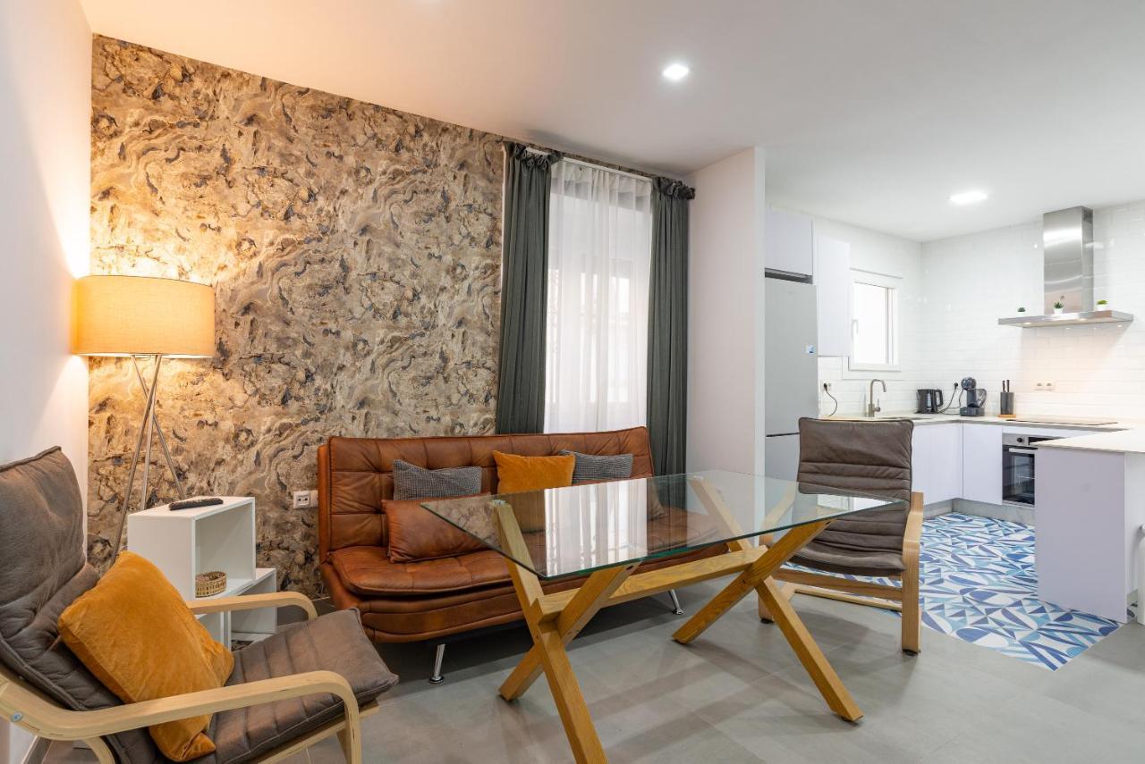 Alferez III By Ele Apartments Málaga Buitenkant foto